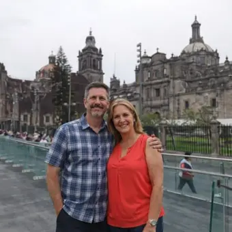 Guía de turistas catedral metropolitana cdmx
